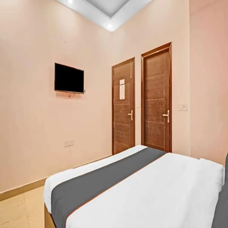 Hotel Heven - photo 10