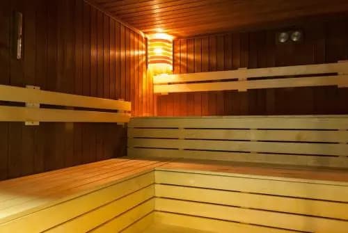 City Heart Wellness Apartment - photo 17
