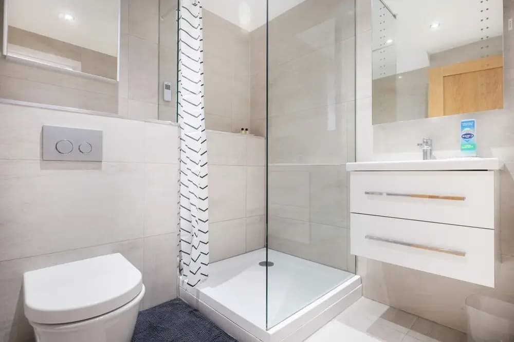King's Cross Private Duplex - photo 7