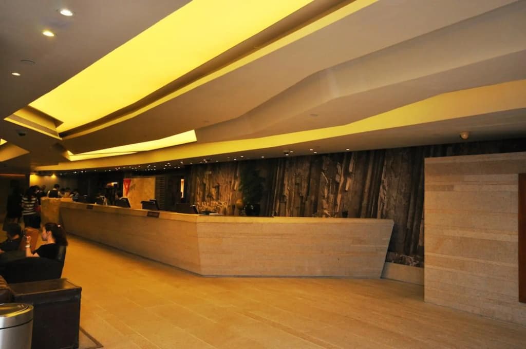 The Salisbury - YMCA of Hong Kong - photo 2
