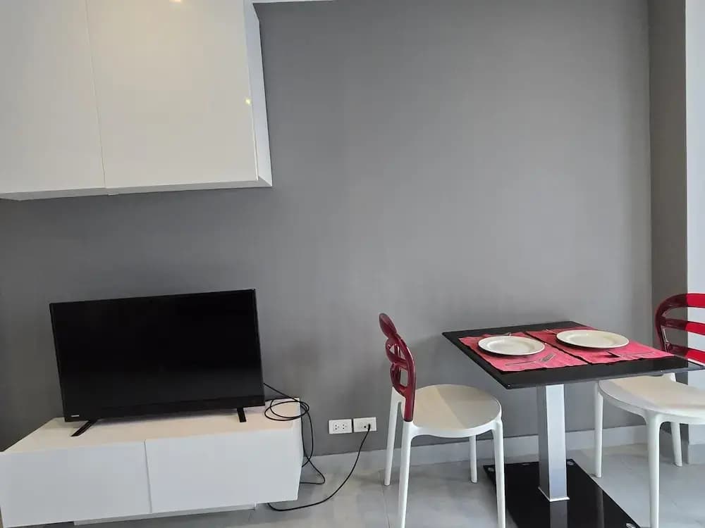 1 BR Condo in good location NV402 - photo 4