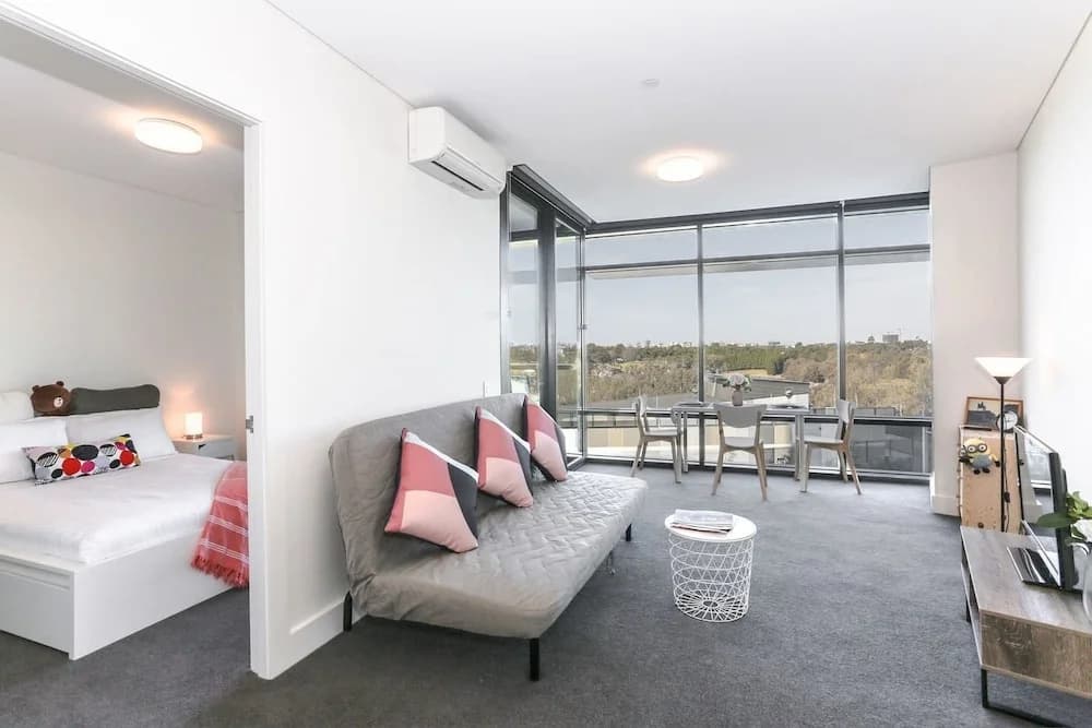 Highrise Apartment At Olympic Park - photo 6