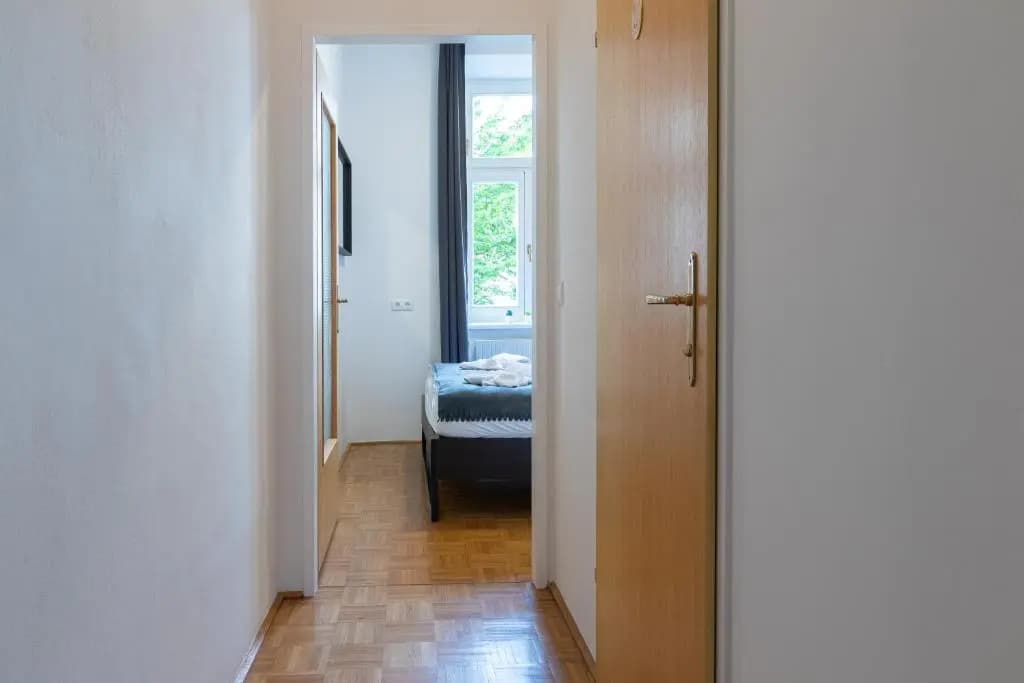 Vienna Central Station Residence - photo 4