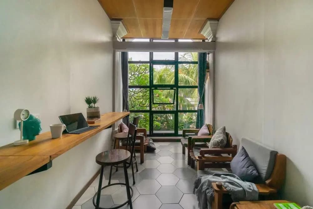 Interconnection Hostel - photo 17