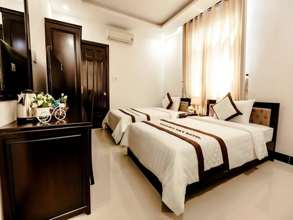 Night Sky Hotel - photo 7