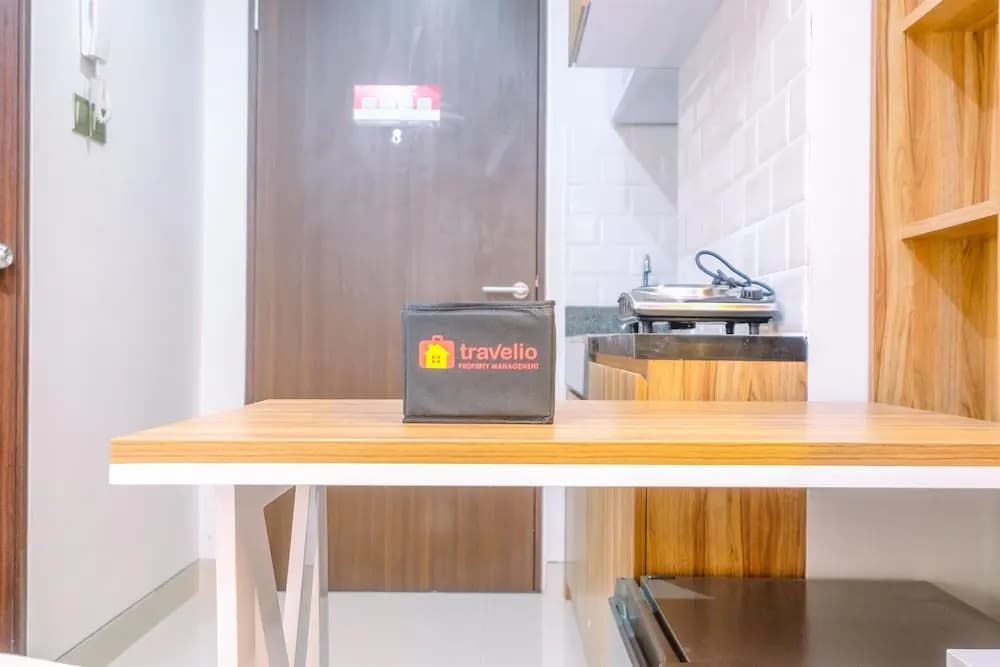 Modern And Comfy Studio At Transpark Cibubur Apartment - photo 18