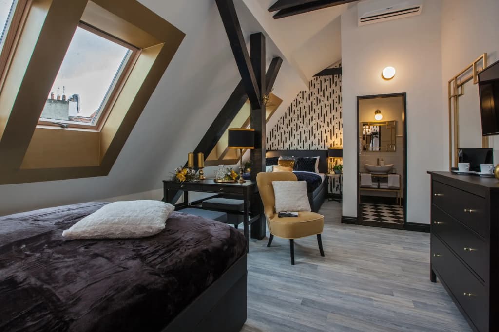 Golden Prague Rooms - photo 4