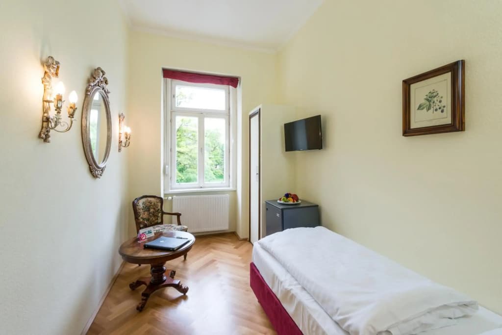 Hotel Regina - photo 4