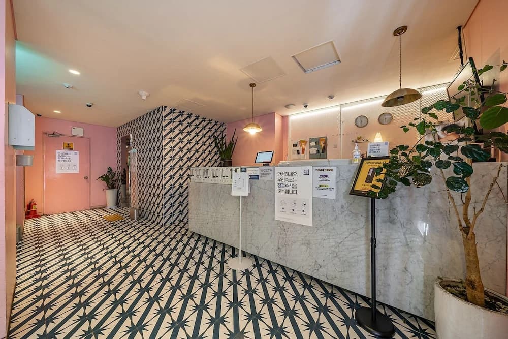Jamsil Eppeuda Hotel - photo 17