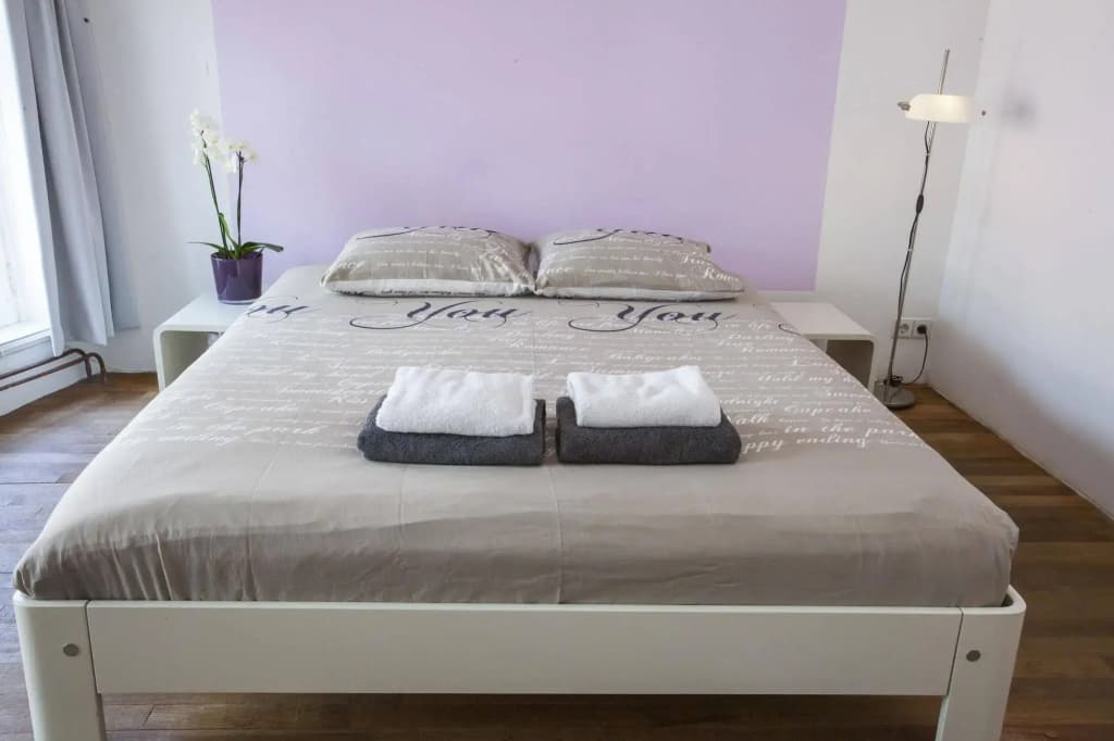 Kuwadro Guesthouse Centrum - photo 2
