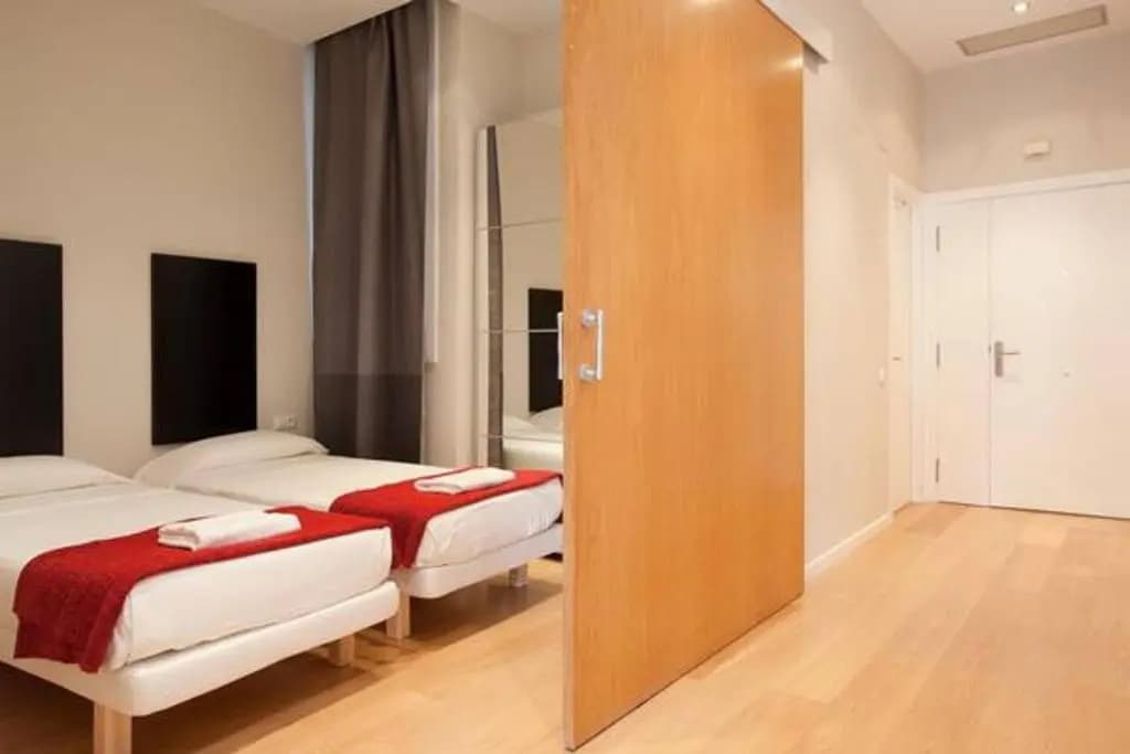 Modern Quiet Flat With A Large Balcony - main photo