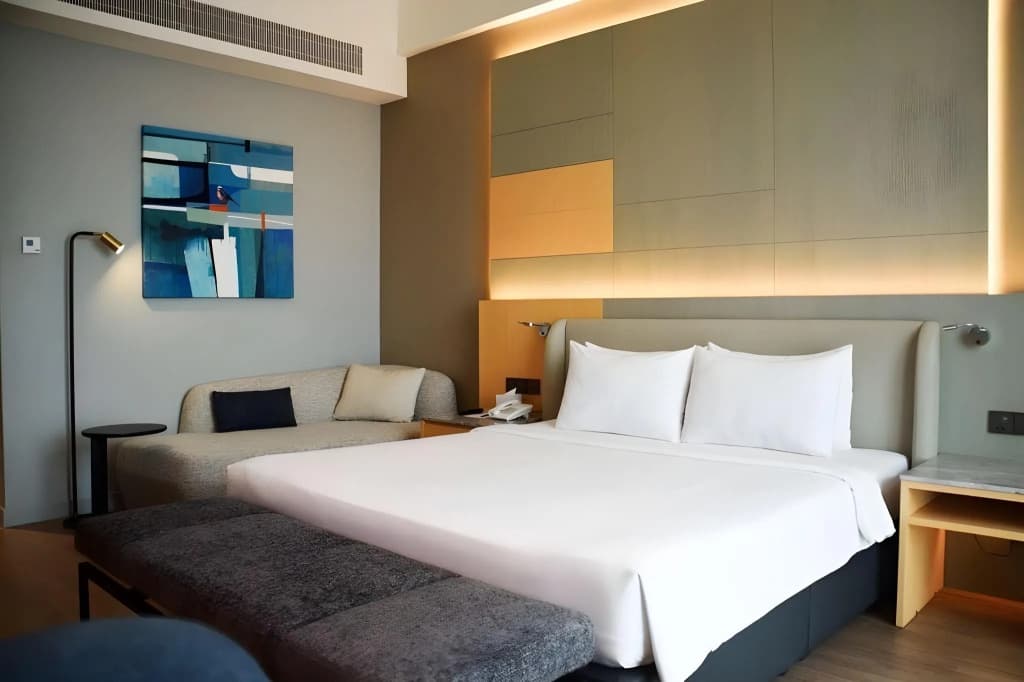 M World Hotel - photo 4