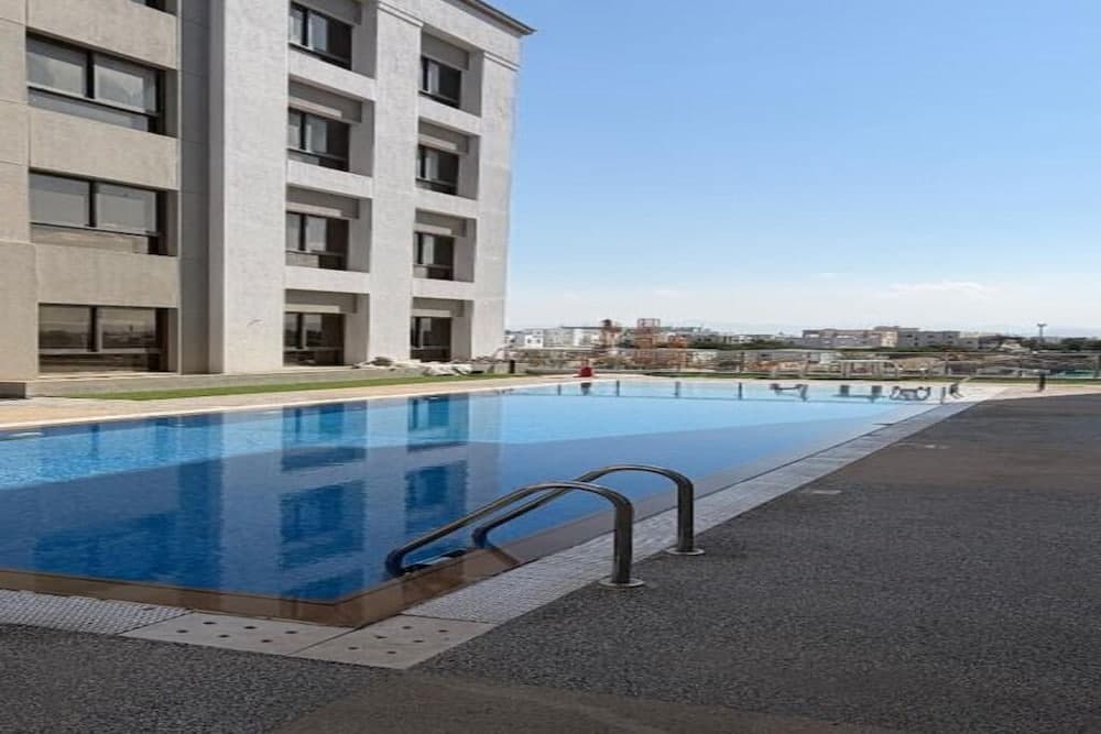 Apartment in Al Muzn Residence Air Port - photo 9