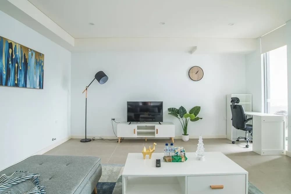 Stunning 1bed1bath Apartment@mascot - photo 5