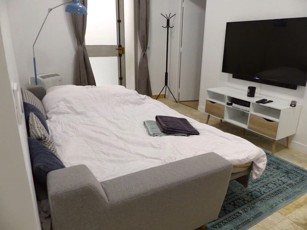 Rue Turgot Apartment - photo 22
