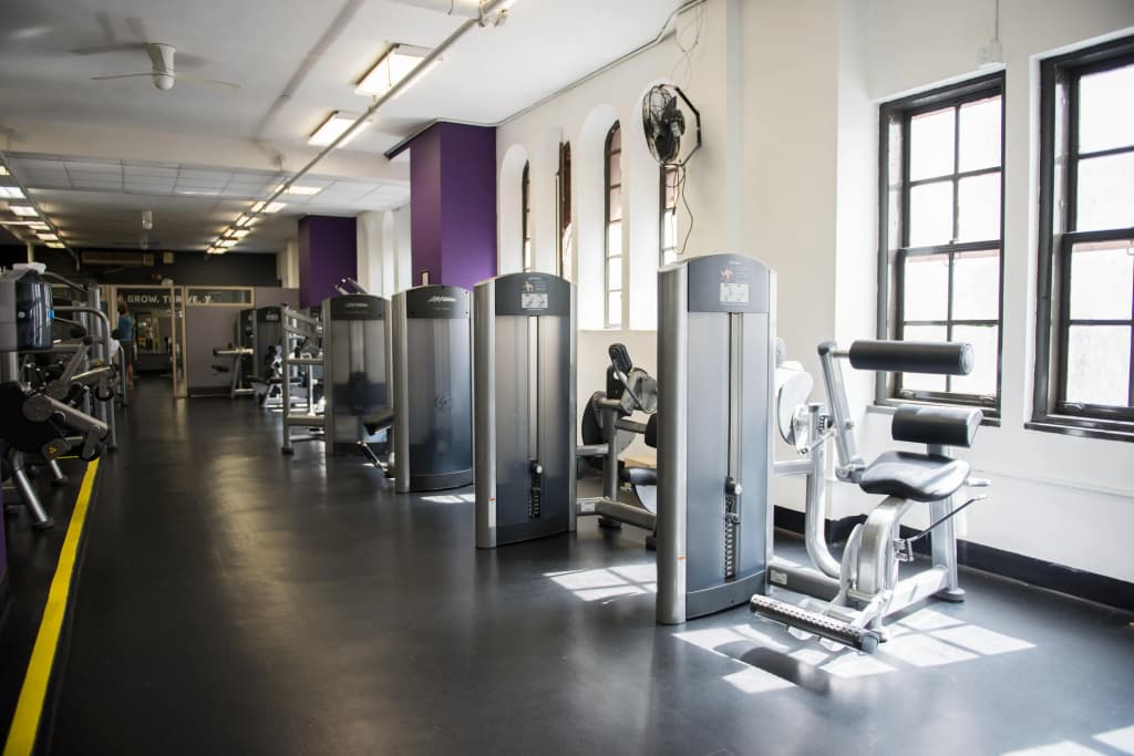 West Side YMCA Hostel - photo 18
