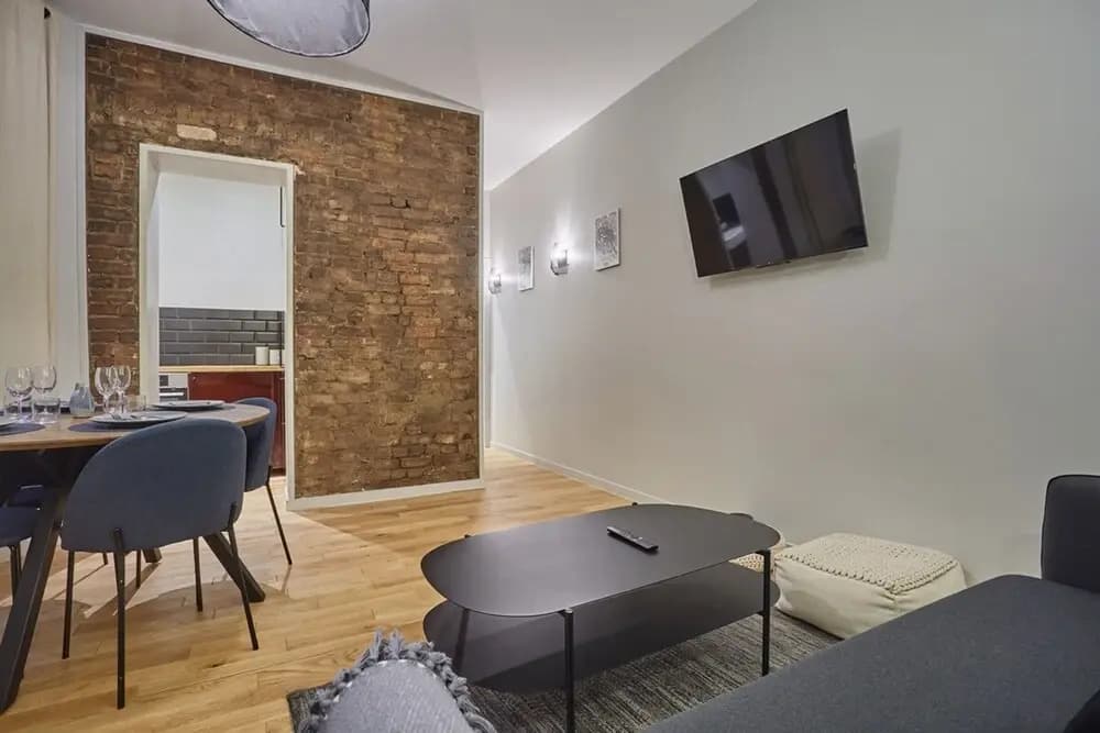 Apartment Located in the Center of Paris - photo 12