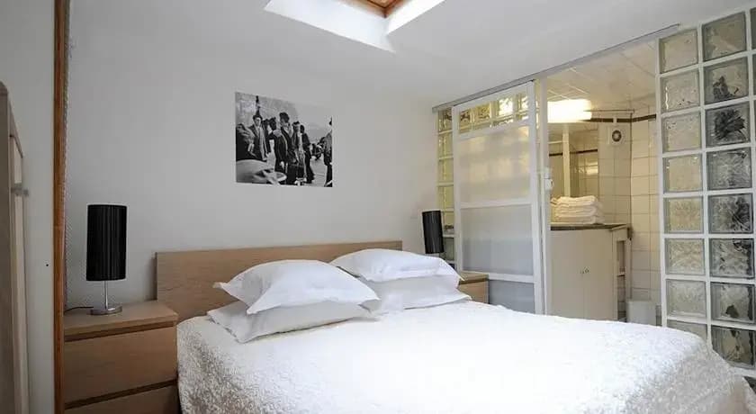 Eiffel Tower Lourmel Residence - photo 5
