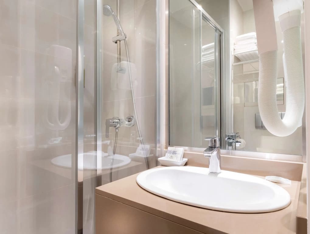Hotel Elysées Céramic - photo 10
