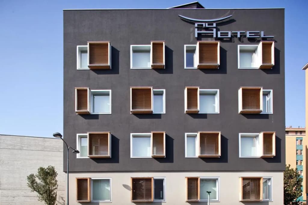 NU Hotel - photo 46