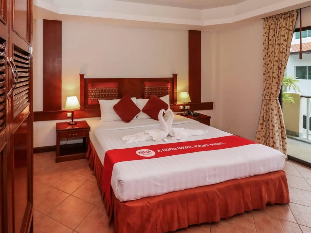 Nida Rooms Patong Pier Palace - photo 4