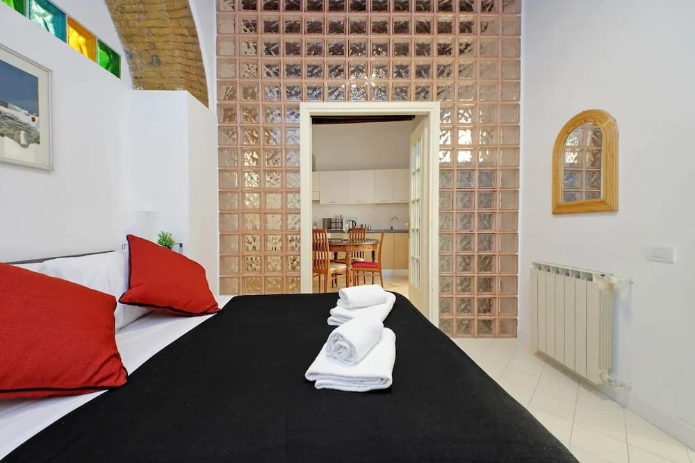 4bnb - Lungaretta Jacuzzi Apartment - photo 6