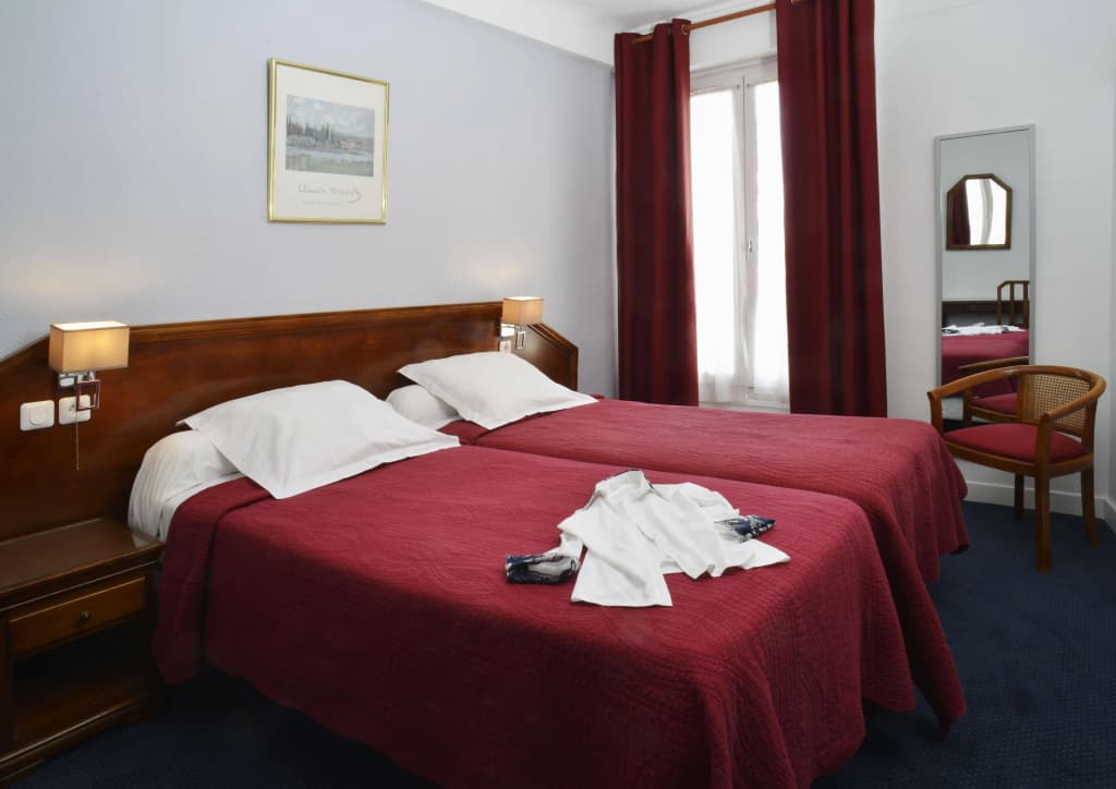 Hôtel Ambassadeur - photo 5