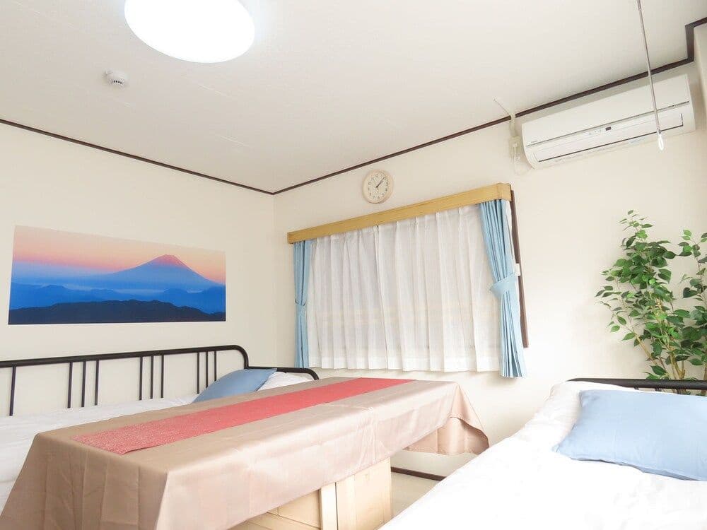 Roland’s House 302 - photo 9