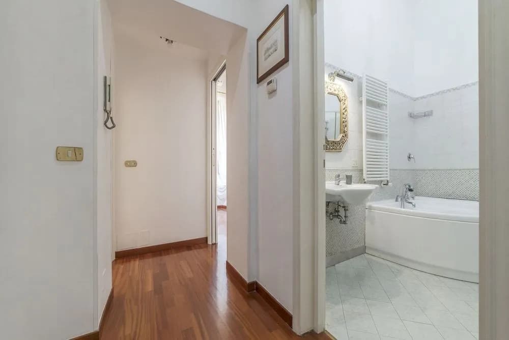 Piazza del Popolo Elegant Apartment - photo 8
