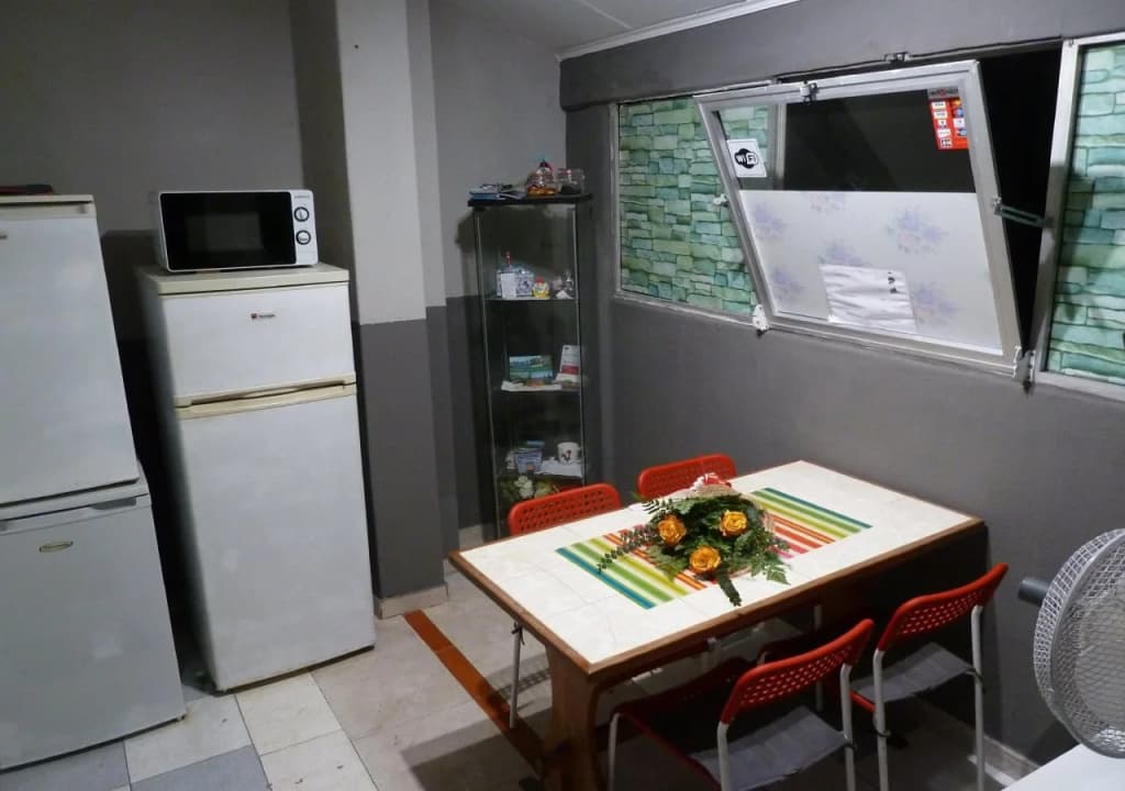 Midtown Guest House - photo 9