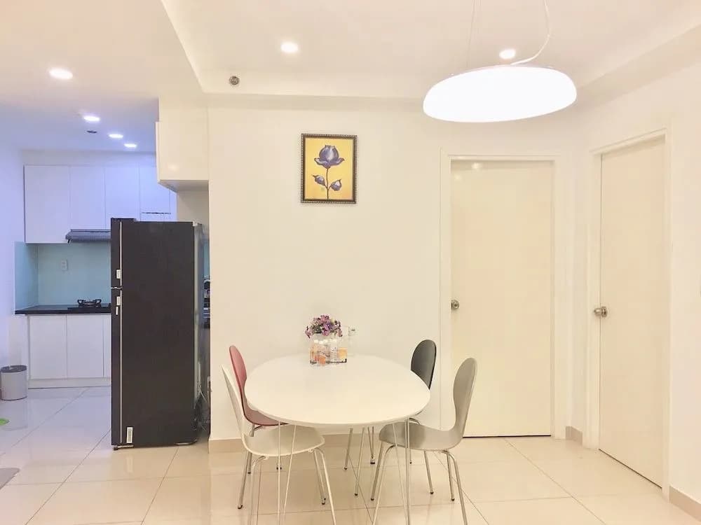 Modern Apartment in Scenic Valley Phu My Hung D7 - photo 7