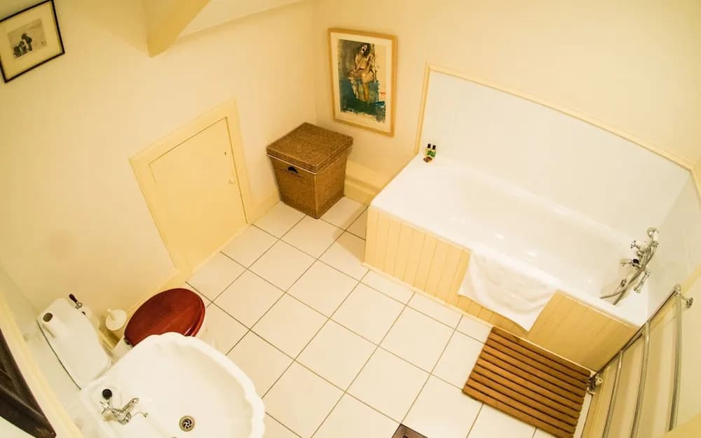 Drumsheugh Garden Apartment - photo 10