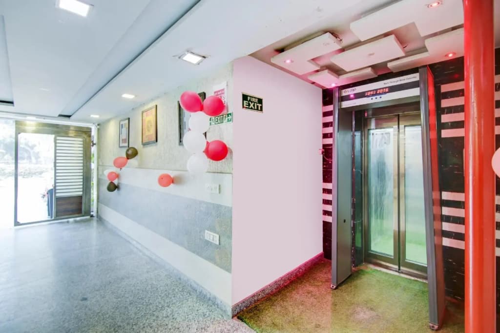 OYO Flagship 80529 Sg Hotel - photo 14