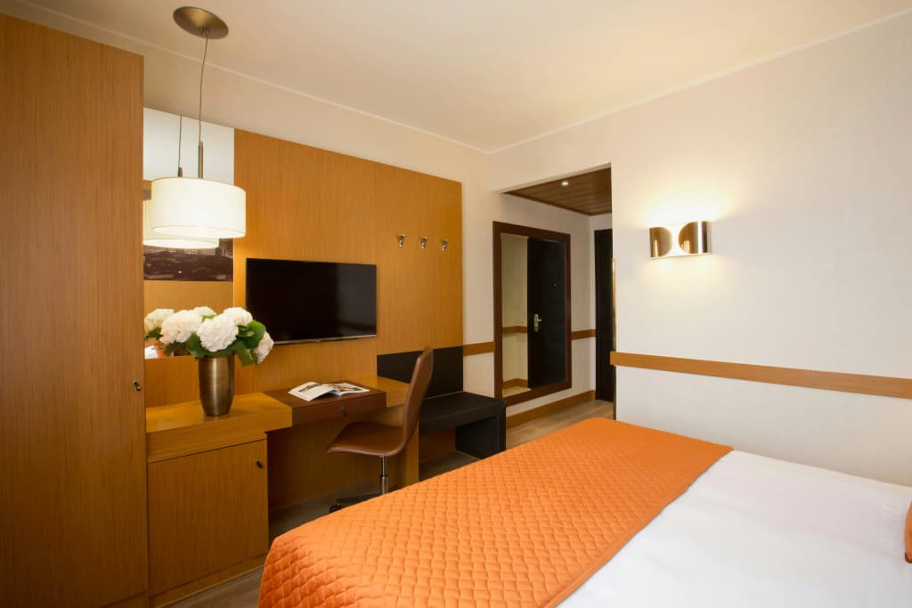 Starhotels Tourist - photo 37