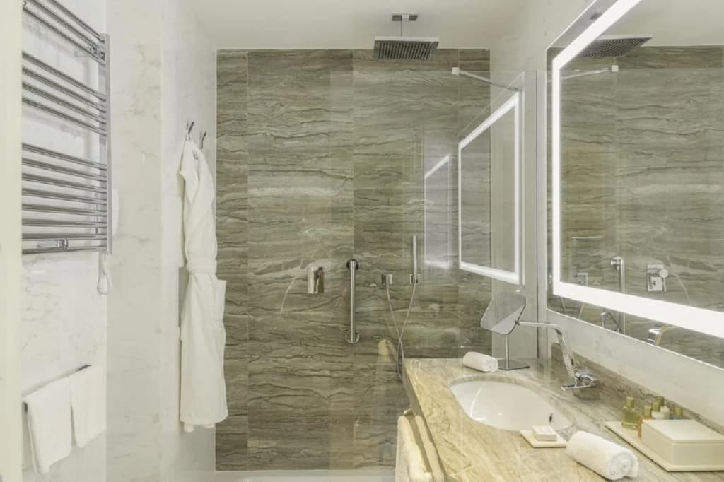Aleph Rome Hotel, Curio Collection by Hilton - photo 11