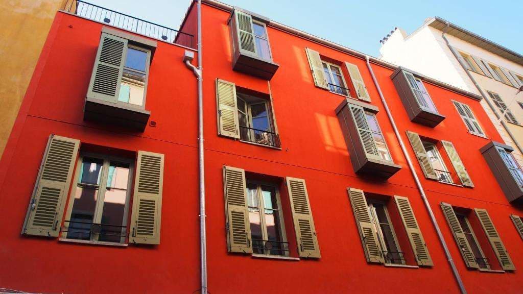 L'Abeille Boutique Apartments - photo 1