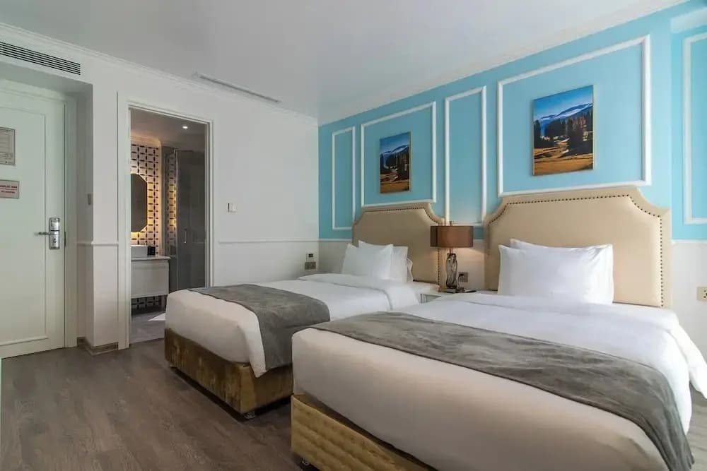 La Vague Hotel - photo 6