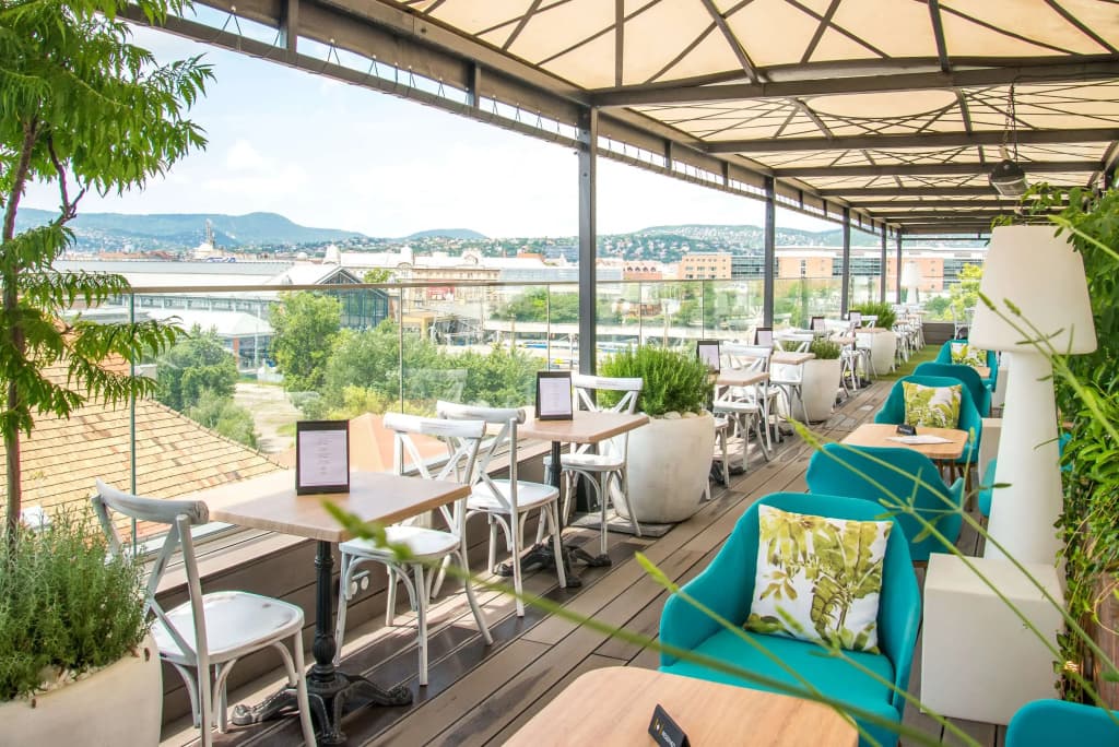 Mystery Hotel Budapest, Preferred Hotels & Resorts - photo 25