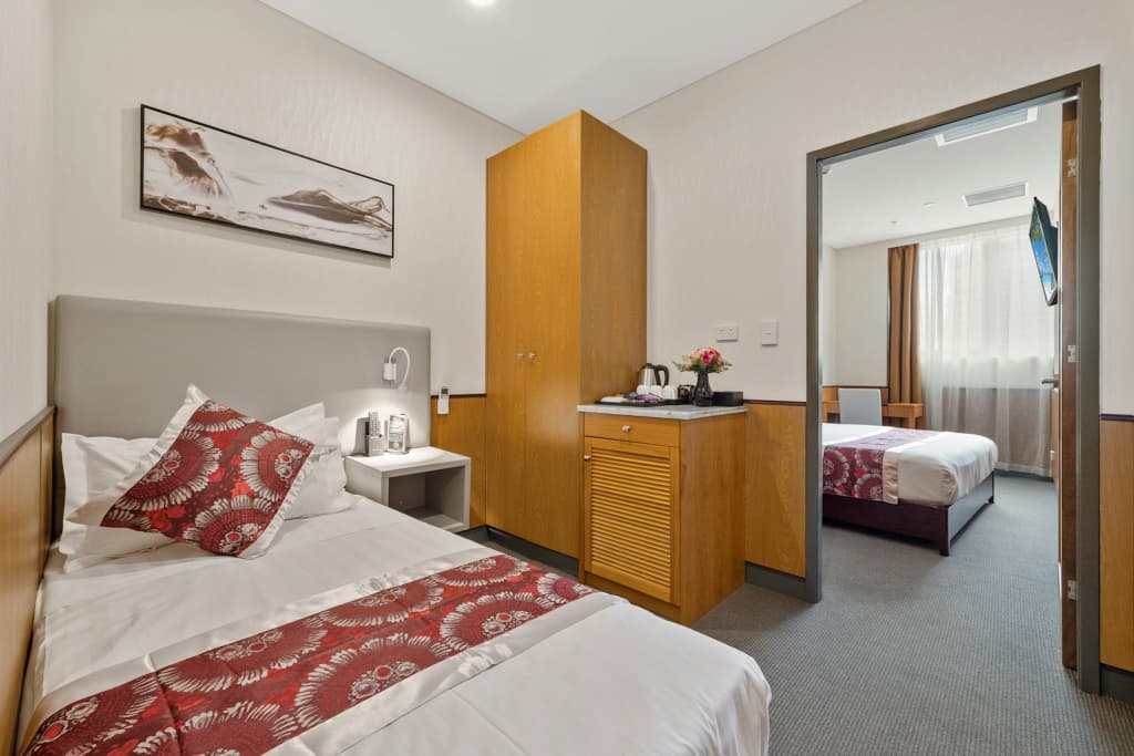 YEHS Hotel Sydney QVB - photo 3