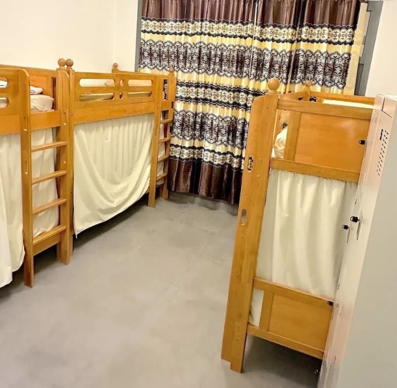 Lakeside Hostel Downtown - photo 2