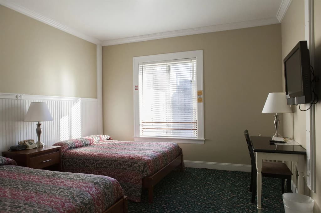 Grant Hotel - photo 6