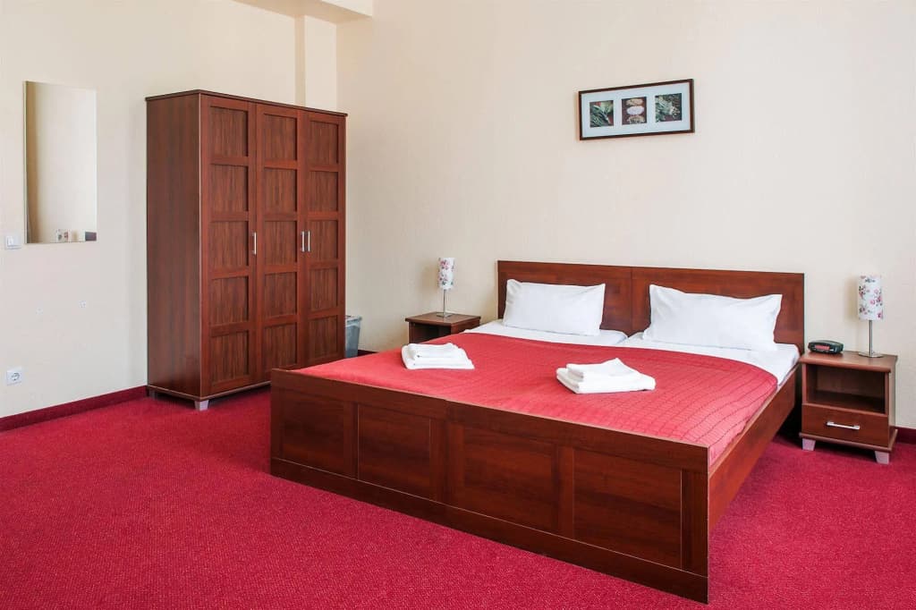 Mikon Eastgate Hotel - photo 5