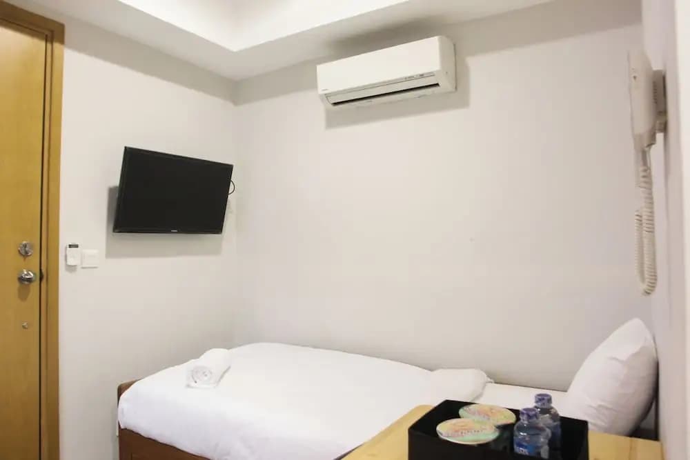 Fabulous 1Br The Mansion Kemayoran Apartment - photo 2