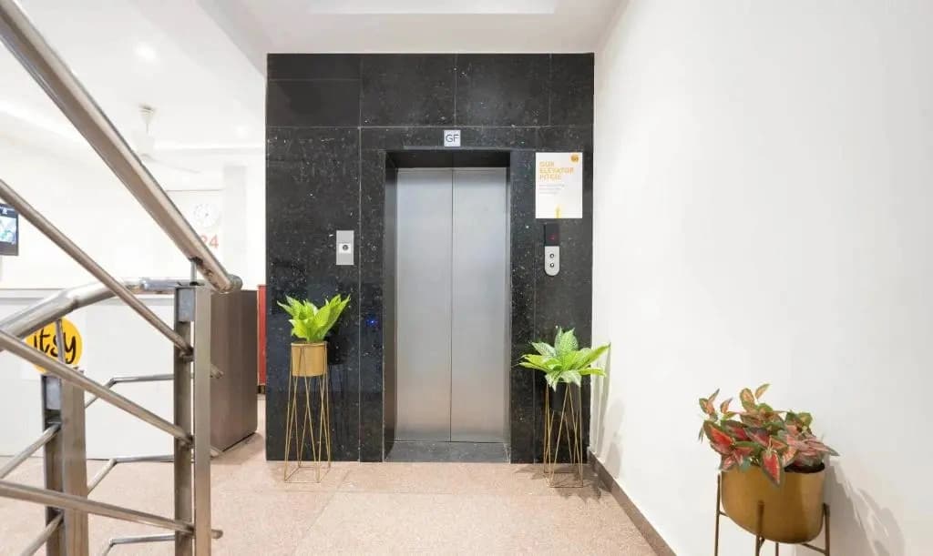 Itsy Hotels Svaruchi Inn - photo 9