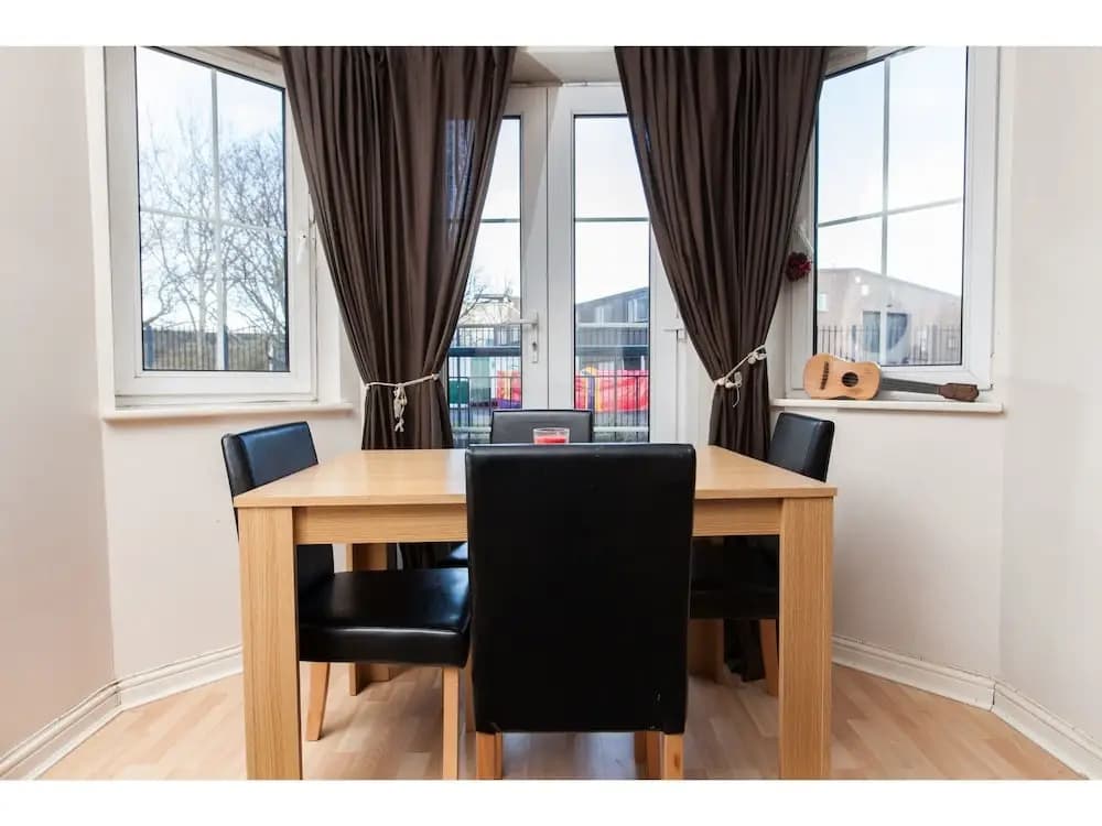 Cozy, Complete Flat for 4 in Leith - photo 6