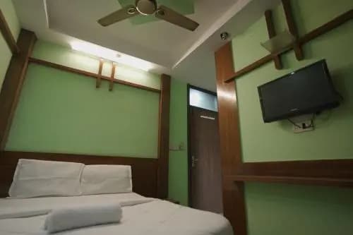 Hotel Nandi Mahadev By WB Inn - photo 18