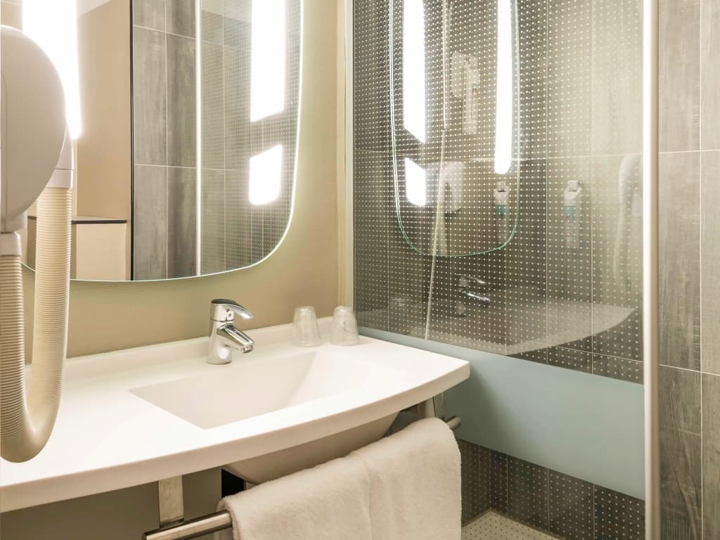 ibis Paris Gare du Nord Chateau Landon 10ème Hotel - photo 9