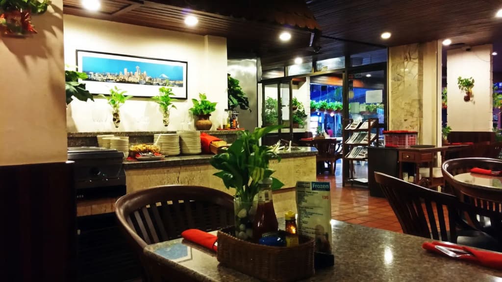 Karon Café Inn - photo 22