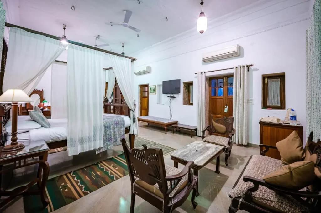 Neemrana'S - Deo Bagh - photo 19
