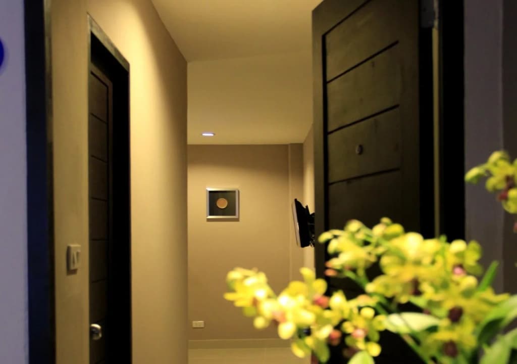 Shooters Guesthouse - photo 2